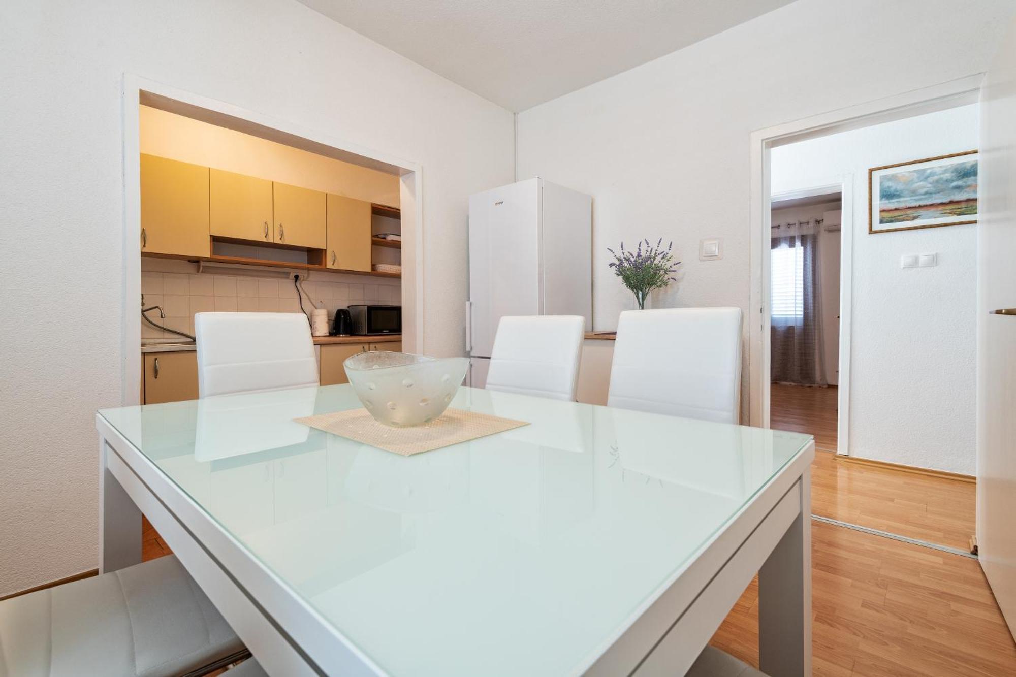 Apartment Mihaela بلاتشي المظهر الخارجي الصورة