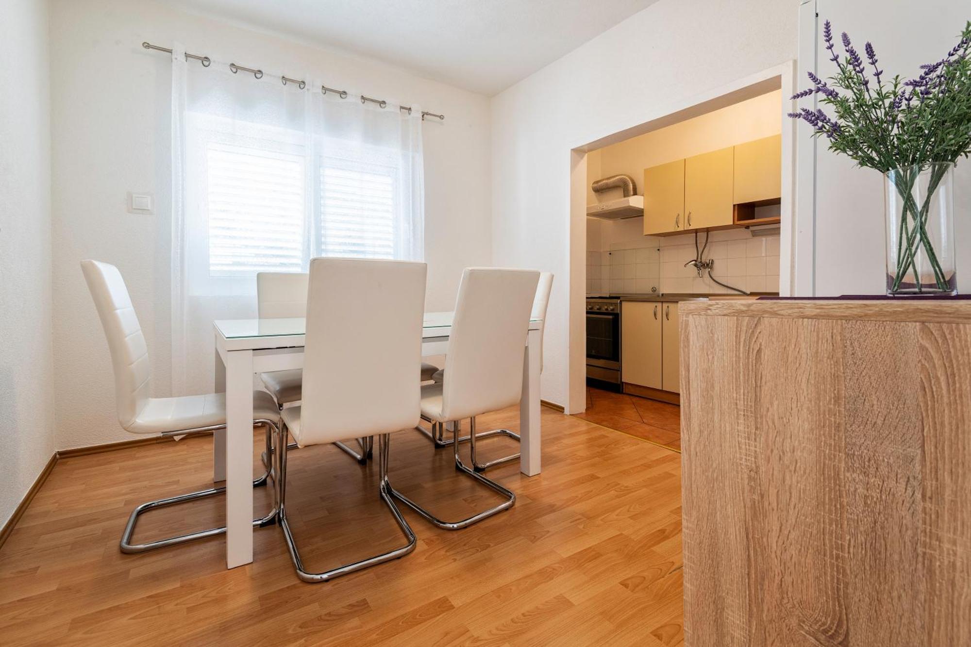 Apartment Mihaela بلاتشي المظهر الخارجي الصورة