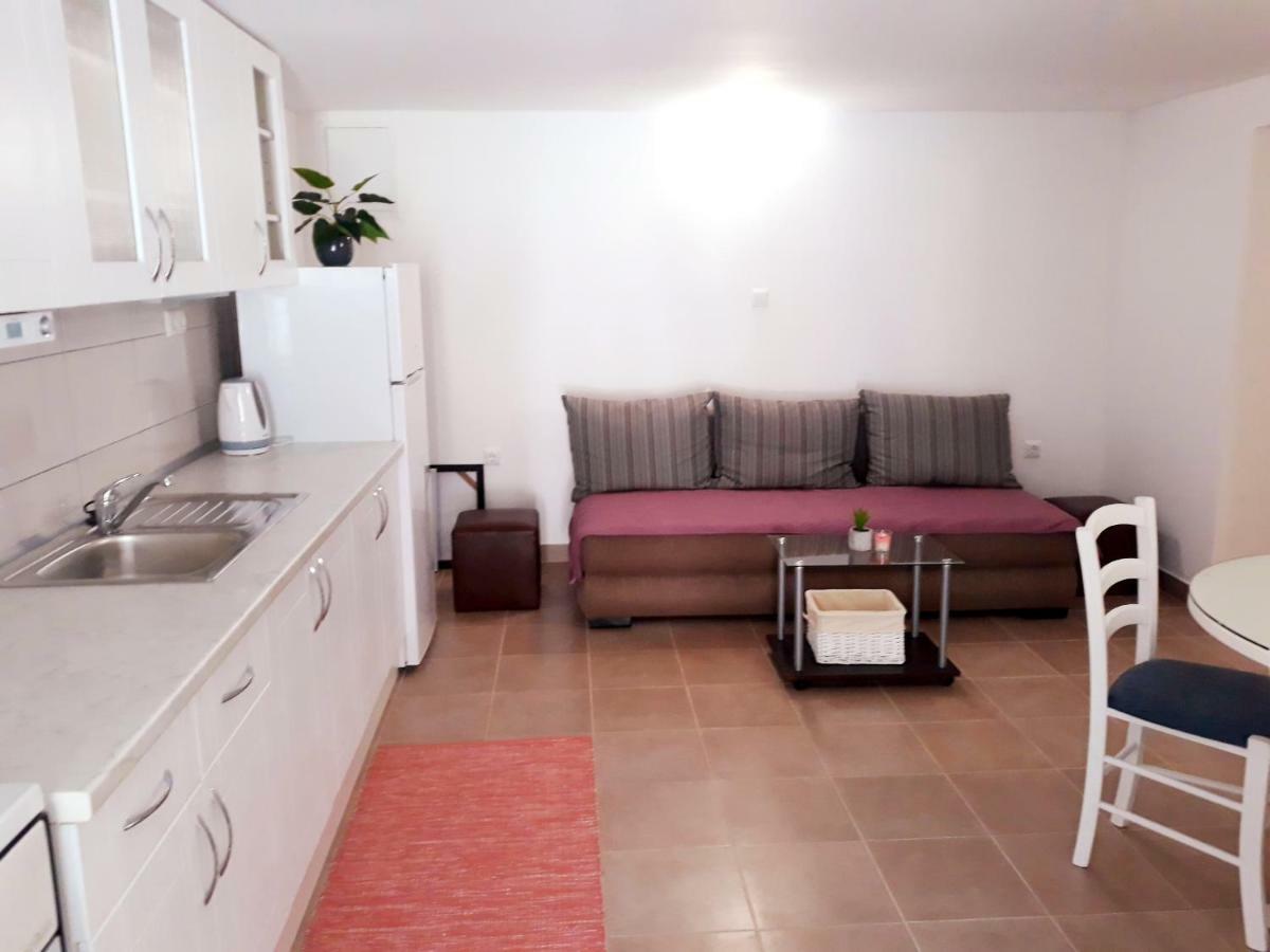 Apartment Mihaela بلاتشي المظهر الخارجي الصورة